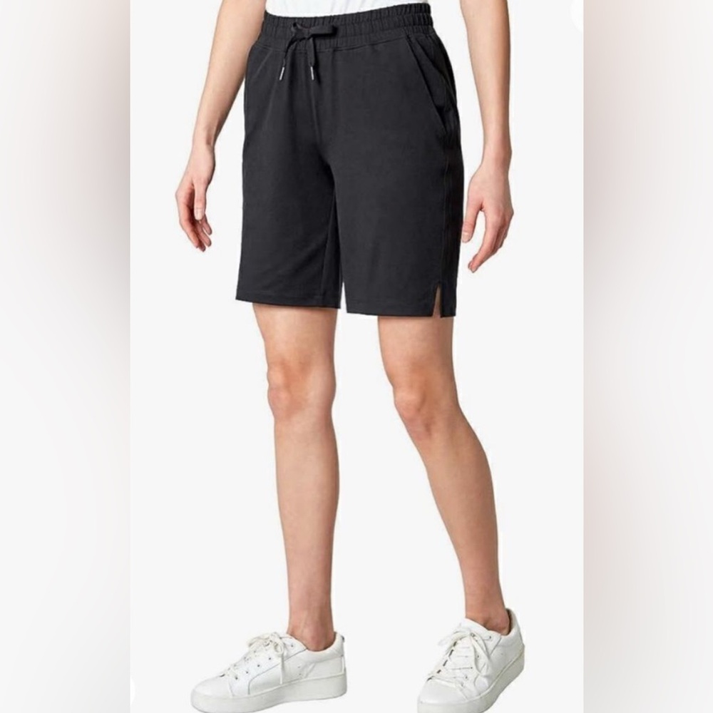 Mondetta ladies active Bermuda short size S in black, NWOT - Picture 1 of 9